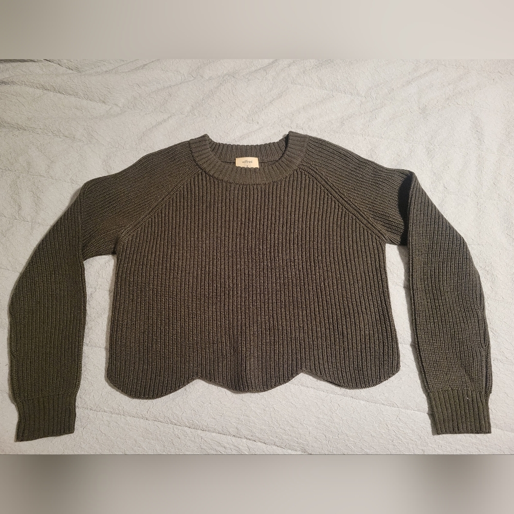 100% Merino Wool WILFRED Scallopped Hem Green Cropped Sweater (MEDIUM)